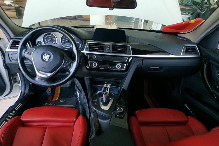 Used BMW 3 Series 2018 318Li
