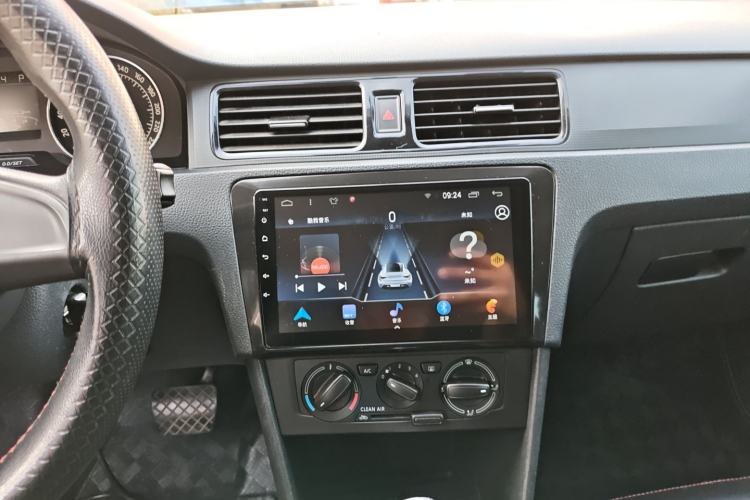 Used Skoda Rapid Spaceback 2016 Revised Version 1.6L Automatic Front-Drive Edition
