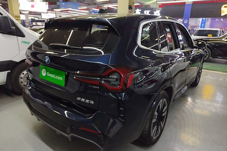 Used BMW iX3 2023 Leading Model