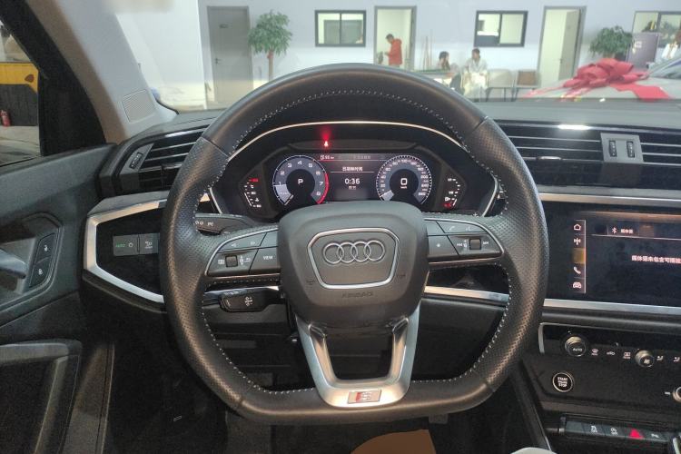 Used Audi Q3 Sportback 2020 40 TFSI Fashion Model
