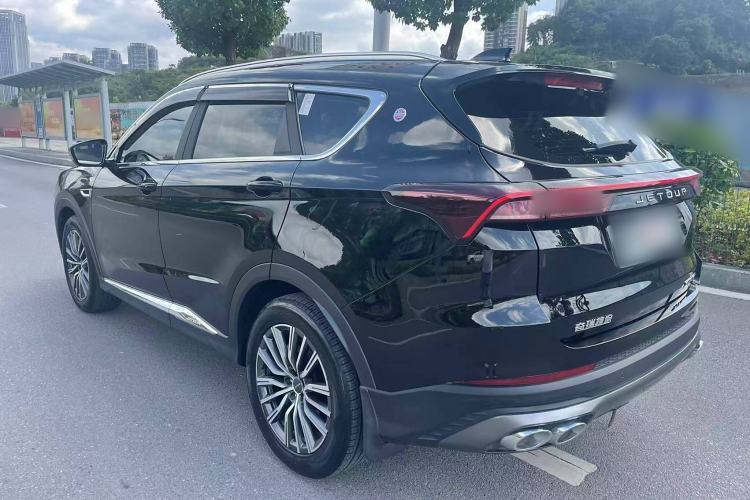 Used Jetour X70 PLUS 2023 1.5T DCT Brave PLUS 5-Seater
