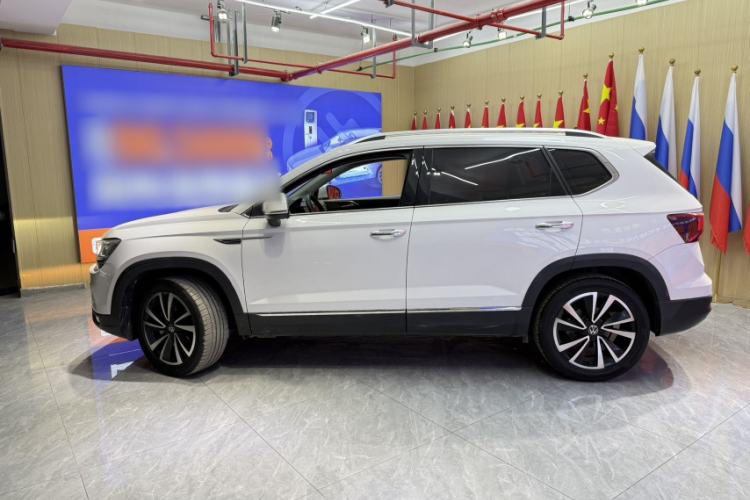 Used Volkswagen Tharu 2022 280TSI Two-Wheel-Drive Luxury Edition