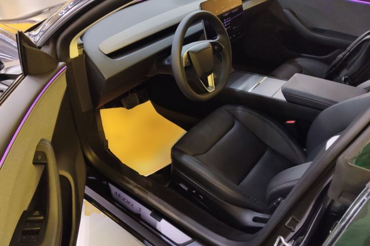 Used Tesla Model 3 2025 Rear-Wheel-Drive Version
