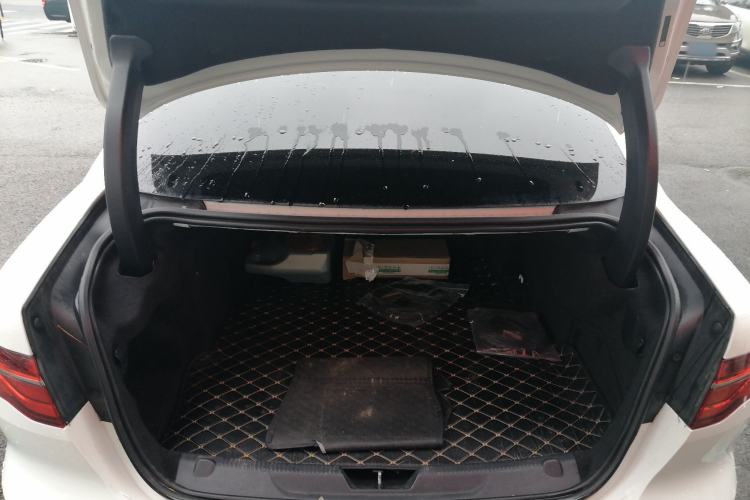 Used Jaguar XEL 2020 2.0T 250 PS SE Tech-Elegant Edition