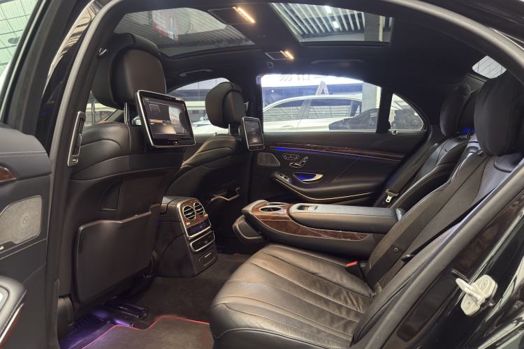 Used Mercedes-Benz S-Class 2014 S 400 L Luxury Model
