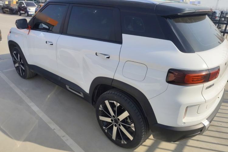 Used Geely Auto icon 2023 1.5TD Chocolate Smoothie Edition
