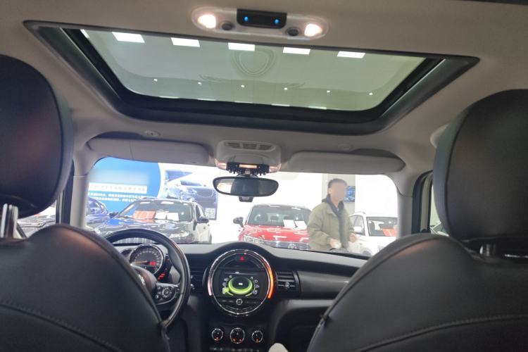 Used  MINI 2015 1.5T COOPER Excitement Five-Door Edition