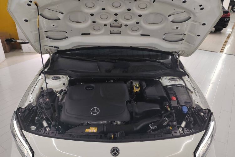 Used Mercedes-Benz GLA 2017 GLA 200 Fashion Model