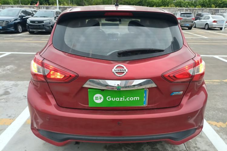 Used Nissan Tiida 2016 1.6L CVT Cool Dynamic Edition
