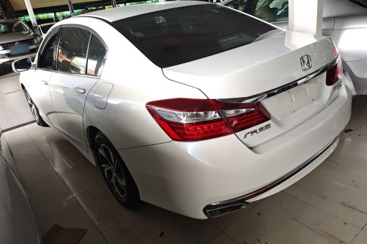 Used Honda Accord 2016 2.0L Elite Edition
