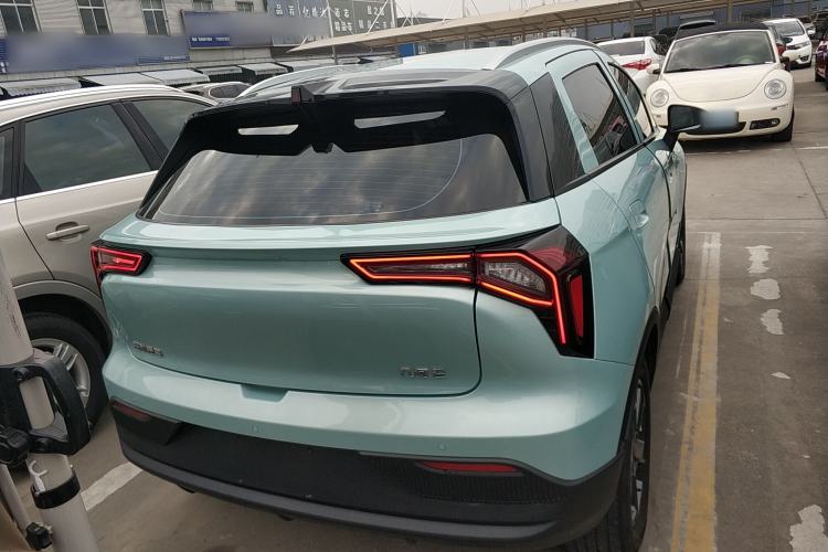 Used Geometry E Firefly 2024 301km Starlight
