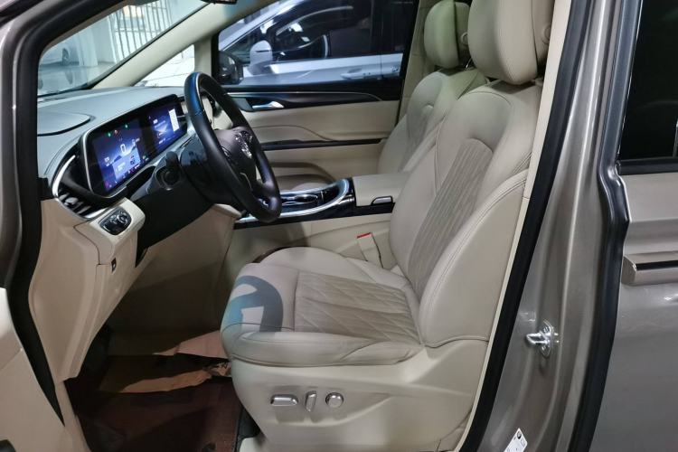 Used Buick GL8 2023 ES Lu Zun Luxury Model
