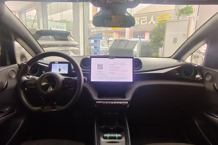 Used BYD Dolphin 2024 Honor Edition 401km Knight Edition
