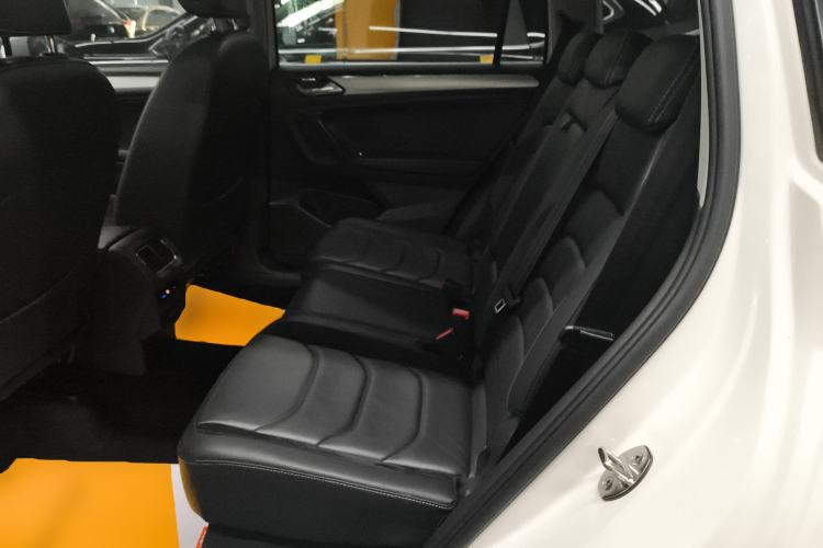 Used Volkswagen Tiguan L 2018 330TSI Automatic Two-Wheel Drive Luxury Edition
