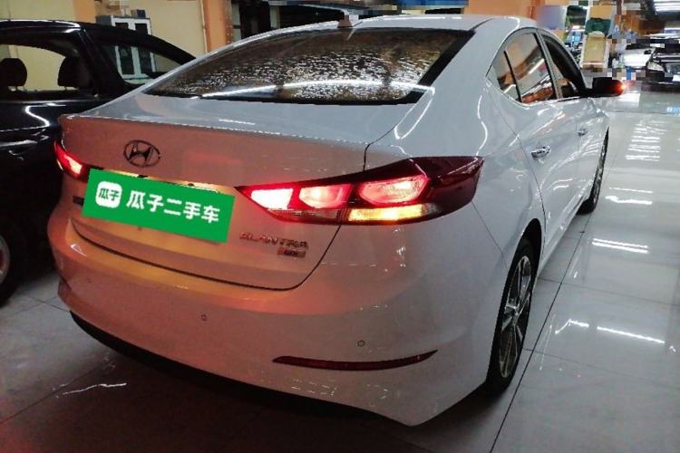 Used Hyundai Elantra 2016 1.6L Automatic ZhiXuan – Elite Version
