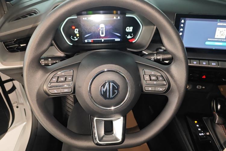 Used MG 5 2023 180 DVVT CVT Luxury Edition
