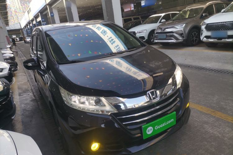 Used Honda Odyssey 2015 2.4L Supreme Edition
