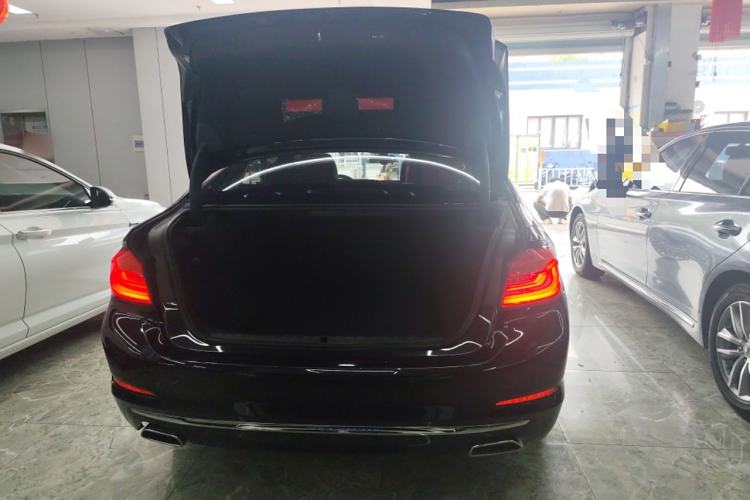 Used BMW 5 Series 2018 530Li Leading Edition Luxury Package
