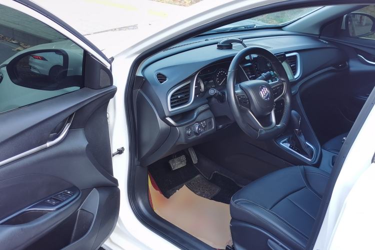 Used Buick GT 2018 18T Automatic Elite Model
