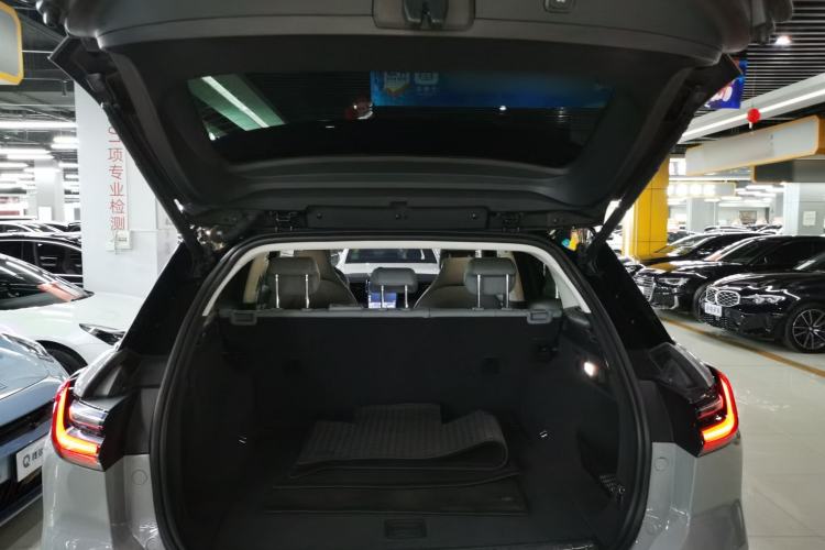 Used Nio ES6 2019 430 km Performance Version