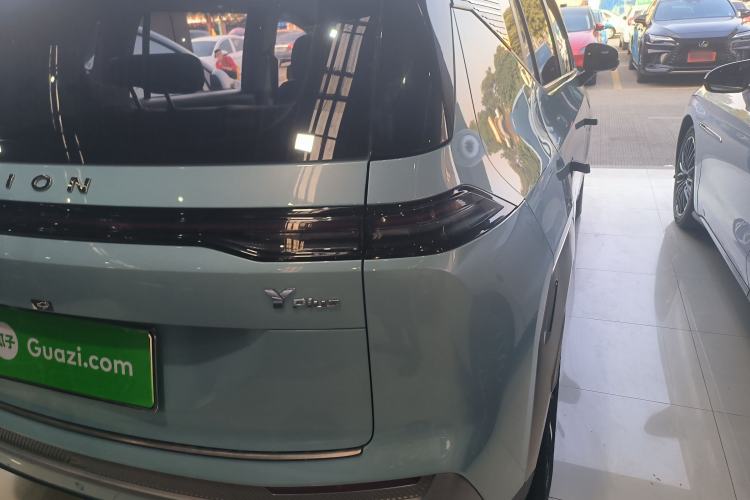 Used AION Y 2023 Plus 510 Smart Edition