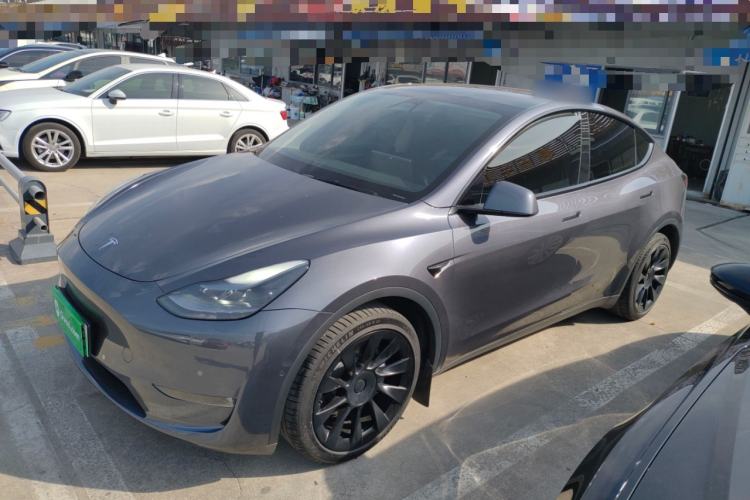 Used Tesla Model Y 2022 Long-Range All-Wheel-Drive Version