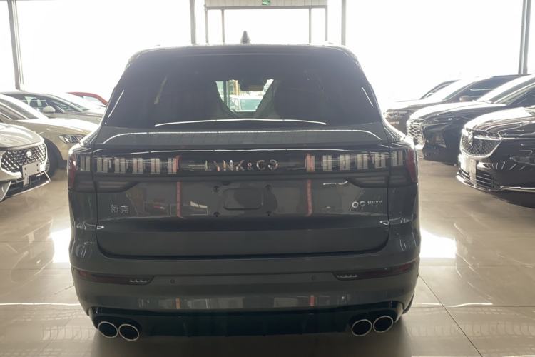 Used Lynk & Co 09 2021 2.0T Halo Six-Seater
