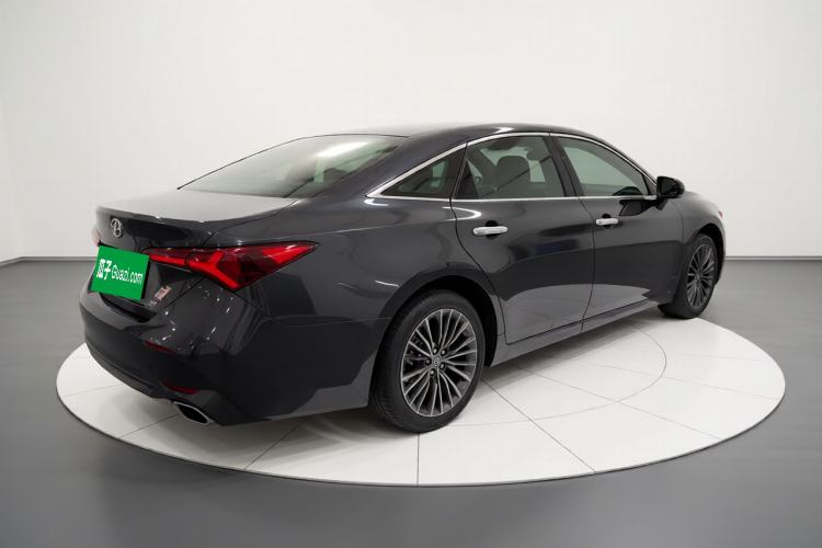 Used Toyota Avalon 2019 2.0L XLE Premium Edition China VI
