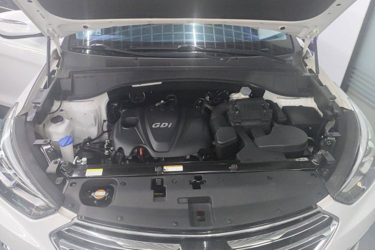 Used Hyundai Santa Fe 2017 2.4L Automatic Two-Wheel Drive Smart Version 5 Seats
