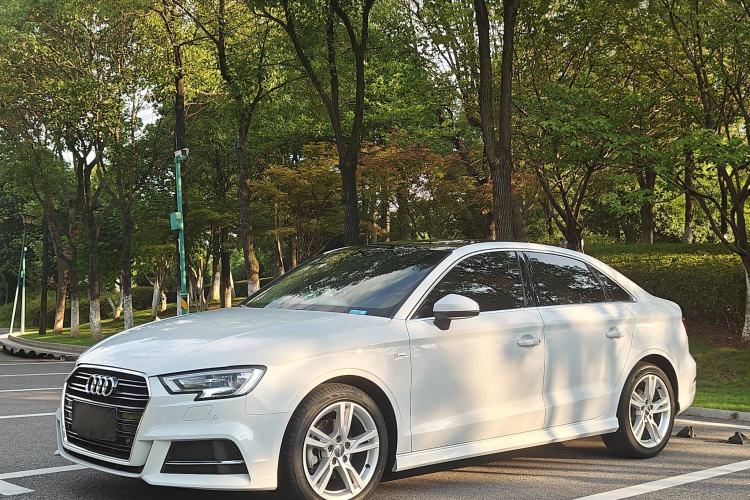 Used Audi A3 2018 30th Anniversary Edition Limousine 35 TFSI Fashion Model
