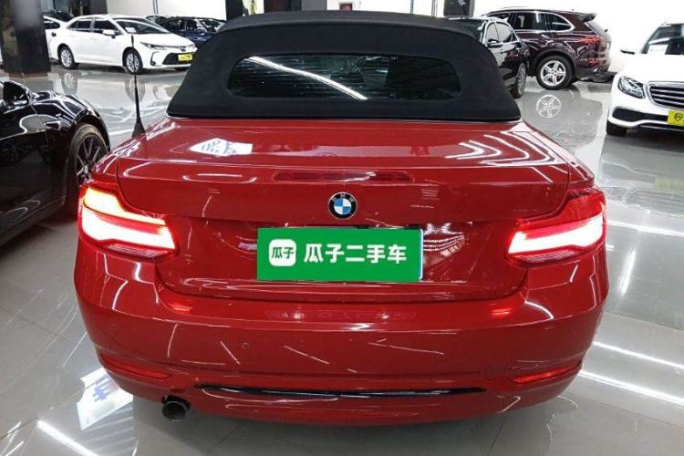 Used BMW 2 Series 2018 220i Convertible Coupe Sports Design Package
