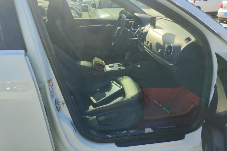 Used Audi A3 2018 30th Anniversary Edition Sportback 35 TFSI Ambition Model