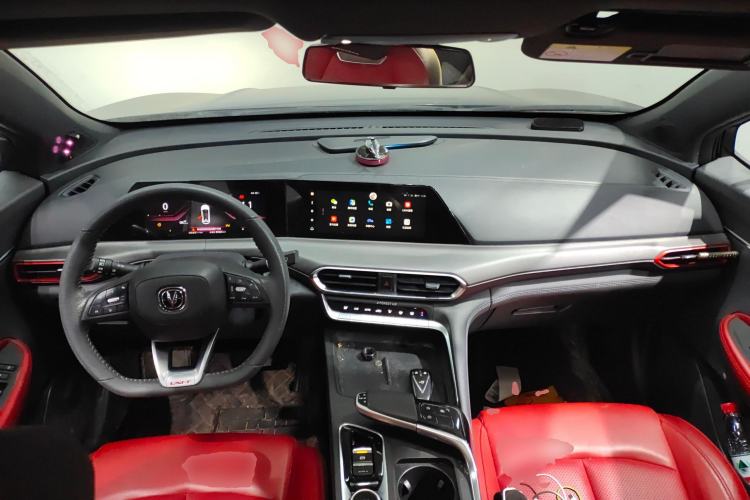 Used Changan UNI-T 2020 1.5T Prestige Version
