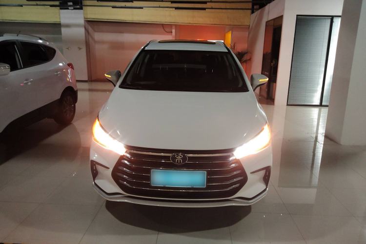 Used BYD Song MAX 2021 Upgraded Model 1.5T Automatic Luxury 6-Seater
