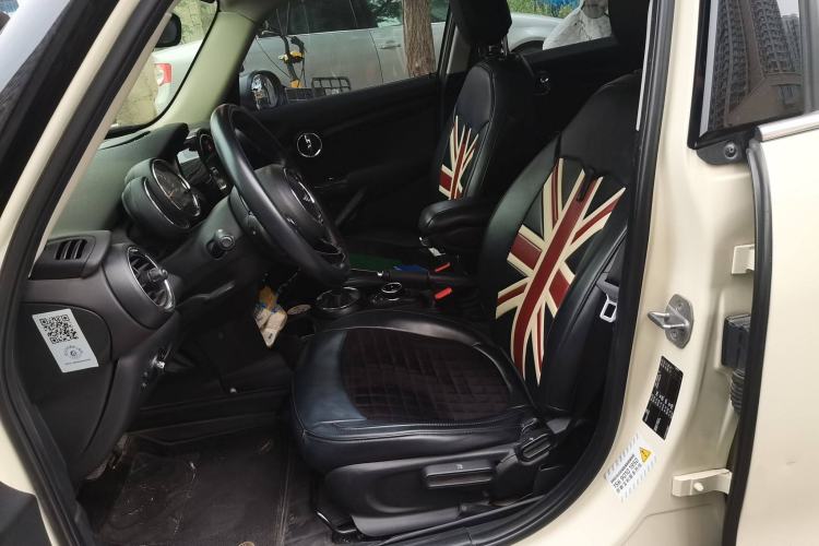 Used  MINI 2016 1.5T COOPER Five-Door Edition
