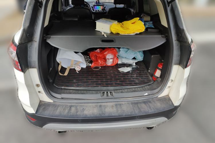 Used Ford Kuga 2018 EcoBoost 180 Two-Wheel-Drive Platinum Edition
