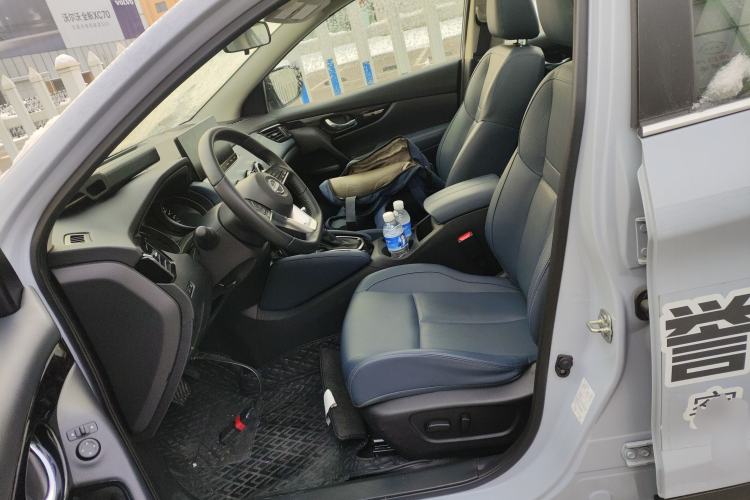 Used Nissan Qashqai 2025 Honor 2.0L CVT XV+ Leading Edition
