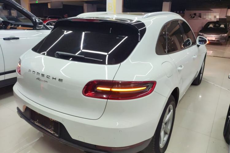 Used Porsche Macan 2017 Macan 2.0T
