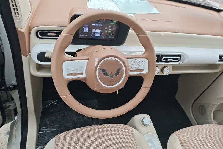 Used Wuling Hongguang MINIEV 2024 3rd Generation 215km Youth Edition
