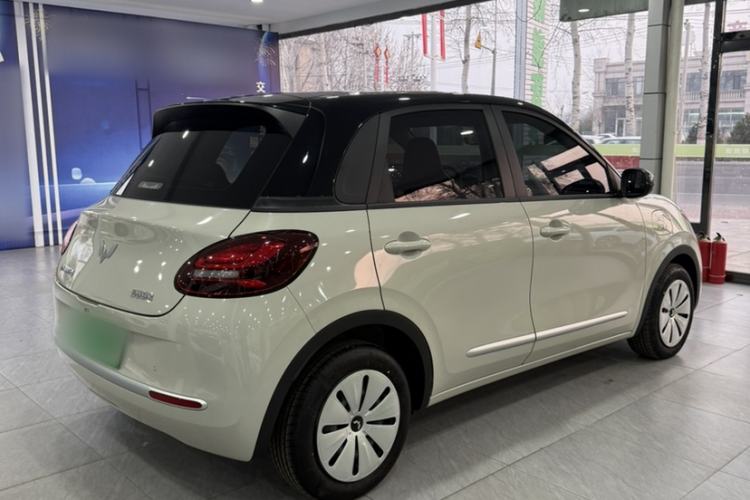 Used Wuling Bingo 2024 203km Light Edition
