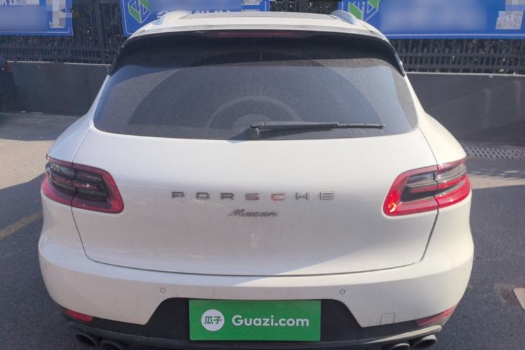 Used Porsche Macan 2017 Macan 2.0T
