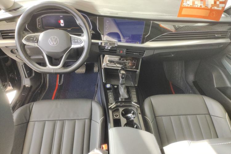 Used Volkswagen Passat 2022 330TSI Elite Edition Custom Version
