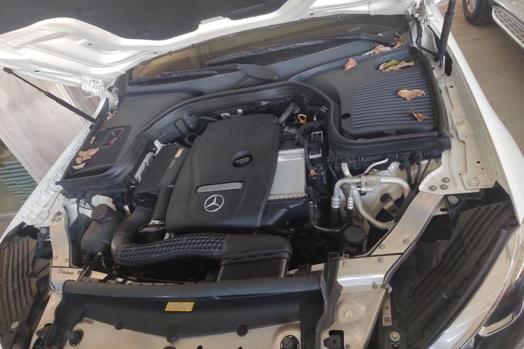 Used Mercedes-Benz GLC 2019 GLC 260 L 4MATIC Dynamic Model
