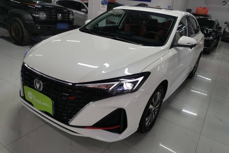 Used Changan Eado 2024 PLUS Blue Whale NE 1.4T GDI DCT High-Energy Edition
