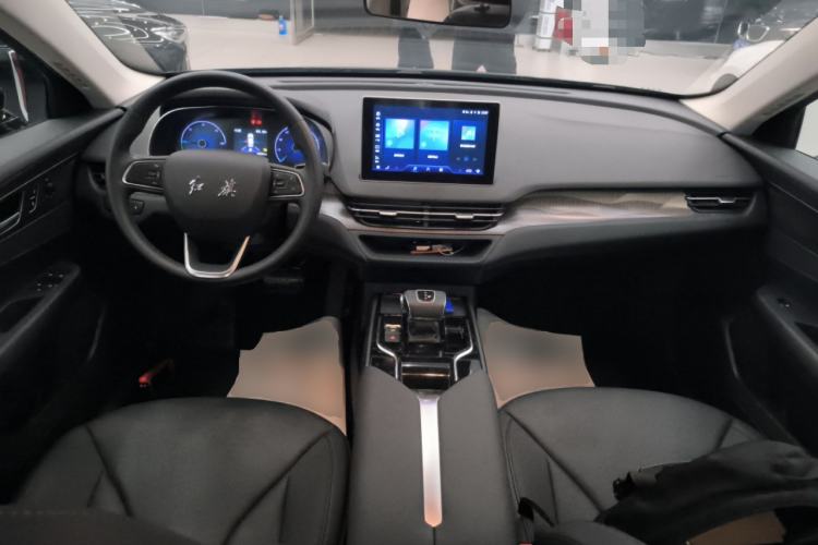 Used Hongqi E-QM5 2023 Revised Version Basic Travel Edition