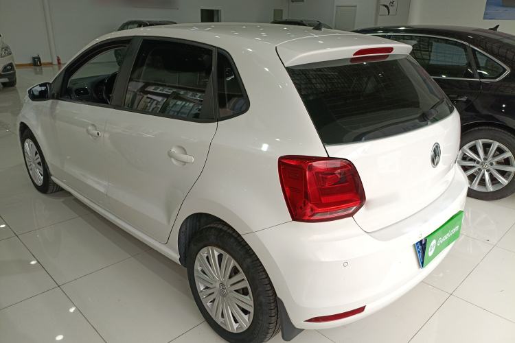 Used Volkswagen Polo 2016 1.6L Automatic Comfort Model
