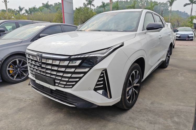 Used Changan UNI-Z New Energy 2024 Blue Whale Smart Electric iDD 125km Beyond Edition