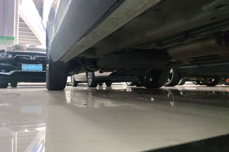 Used Wuling Asta 2022 2.0L DHT Electric-Speed Version
