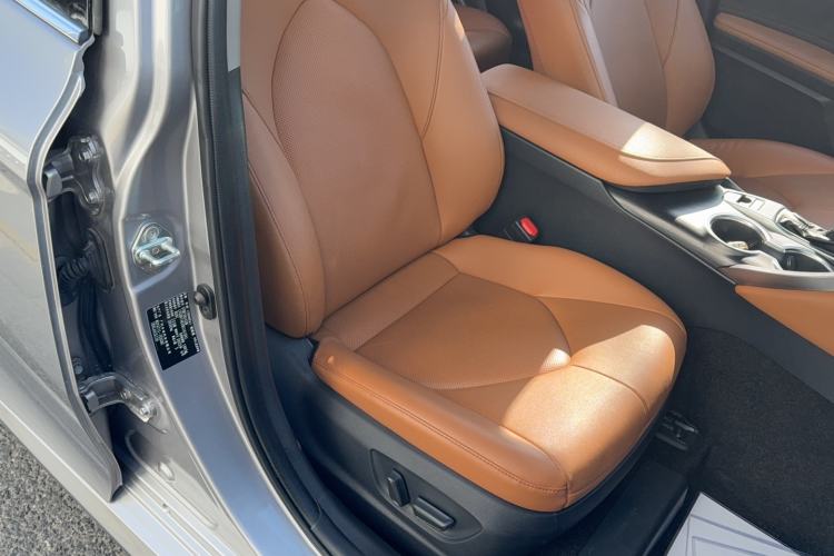 Used Toyota Camry 2021 2.0G Luxury Edition