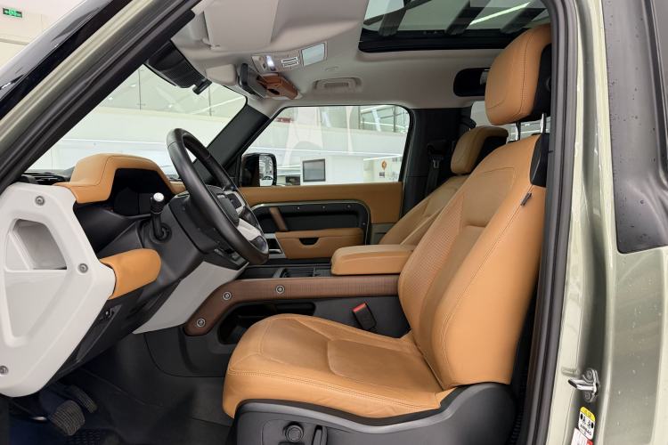 Used Land Rover Defender 2023 Revised Version 90 3.0T P400 Dark Edition